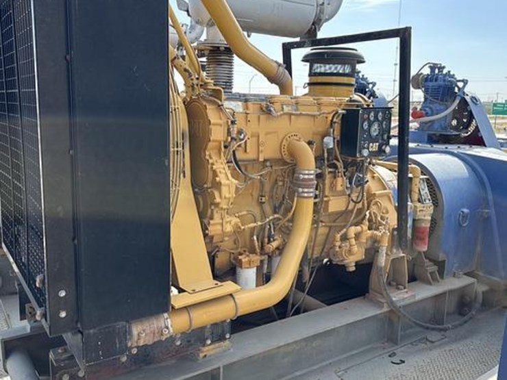 caterpillar-c15-image-18