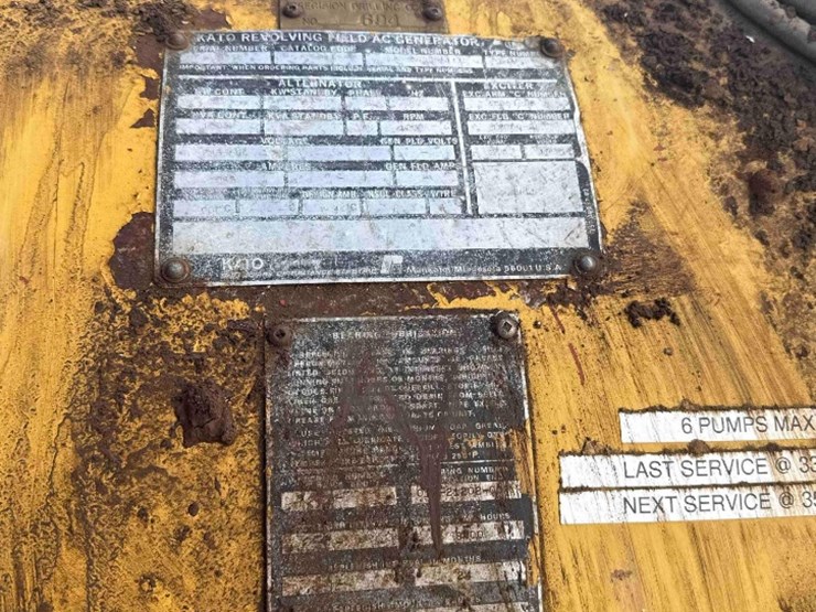 2001-caterpillar-3508-image-14