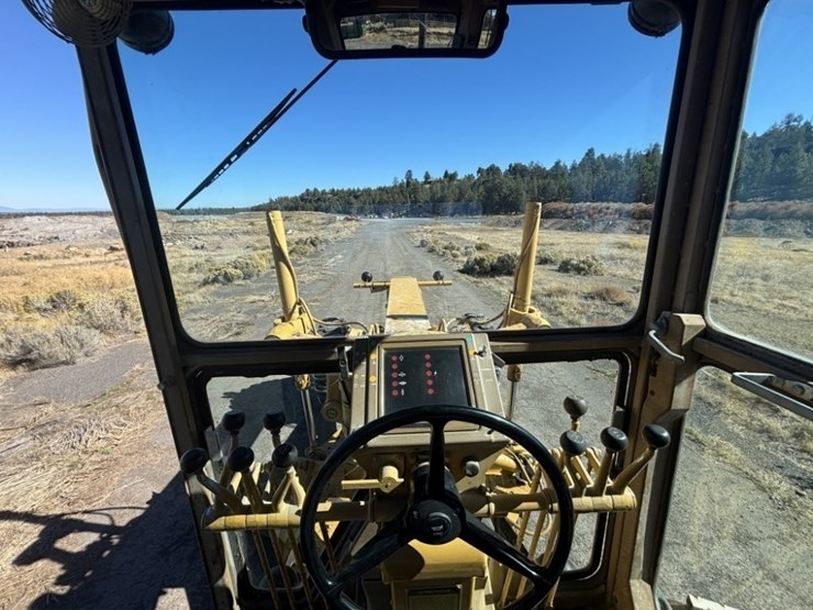 1989-caterpillar-140g-image-24