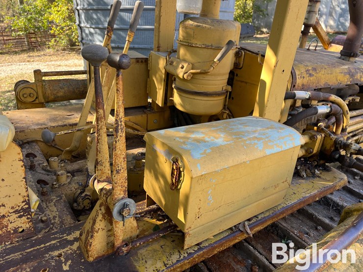 caterpillar-d4-image-9