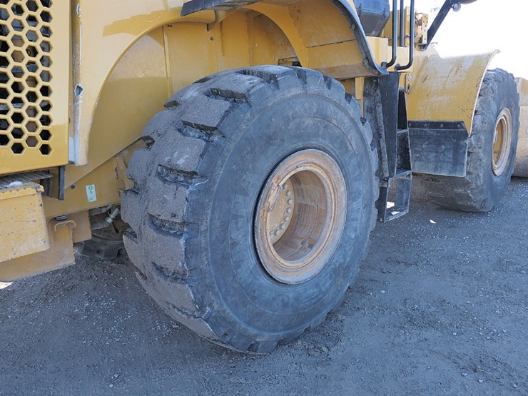 2014-caterpillar-972m-image-22