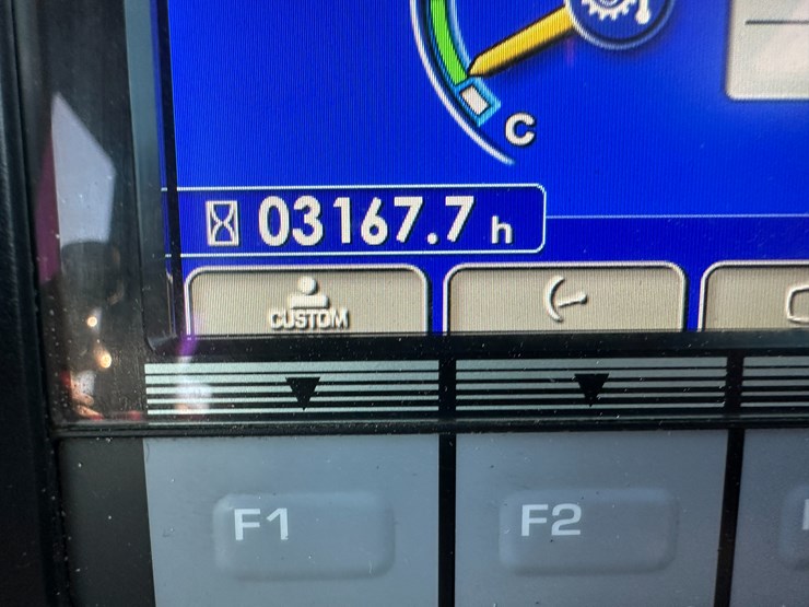 #32837-•-komatsu-39px-crawler-dozer-km10d130kka096648-image-73