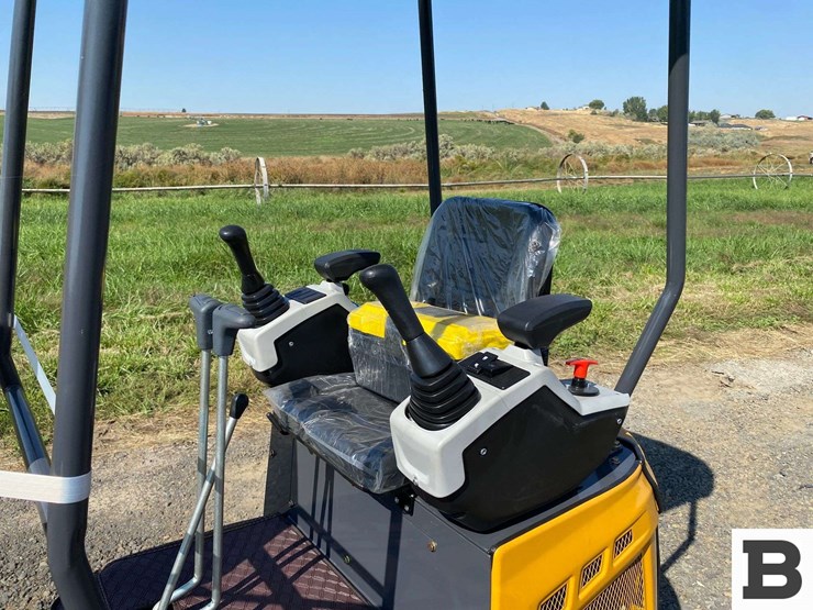 2025-cfg-industrial-xz20r-mini-excavator---eltopia,-wa-image-15
