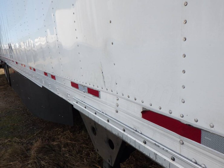 2017-utility-3000r-image-7