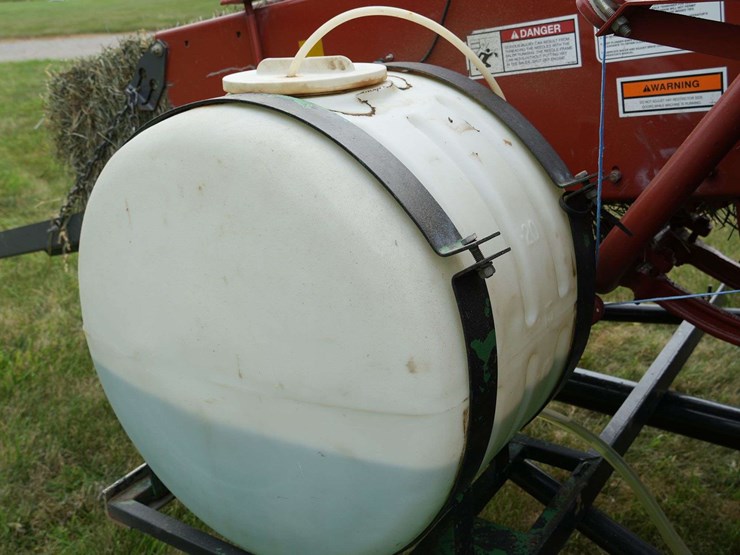 hesston-4590-image-12