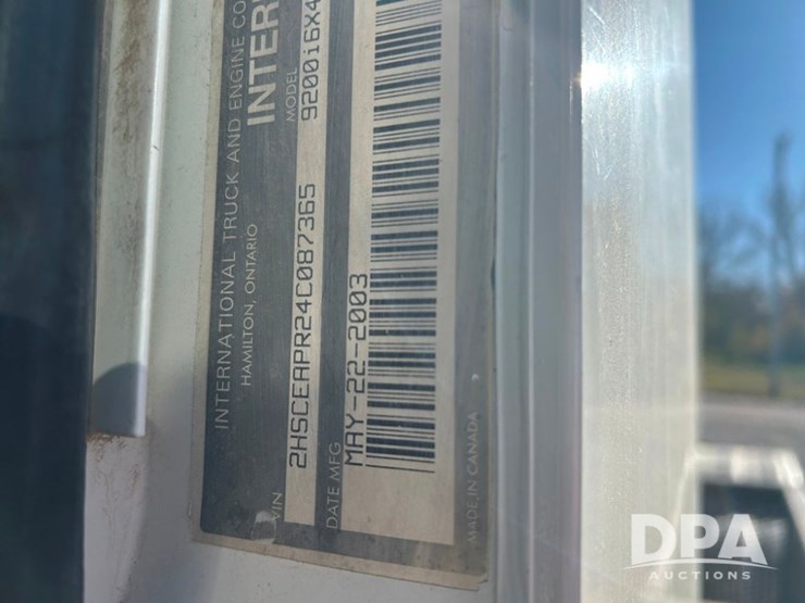 2004-international-9200i-image-60