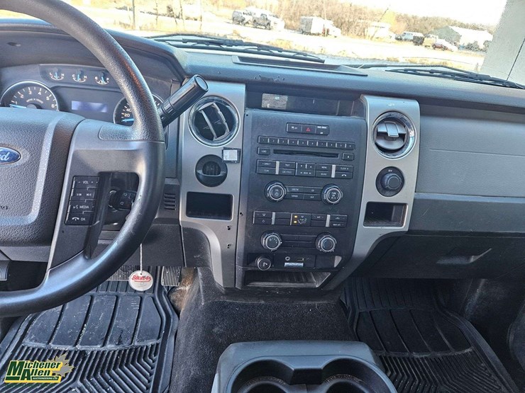 2011-ford-f150-image-23