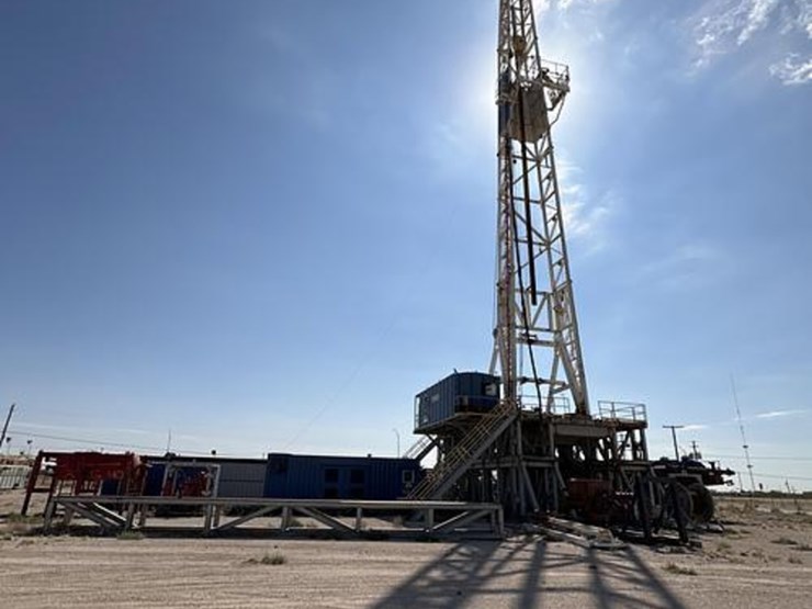 2011-caterpillar-3512-image-6