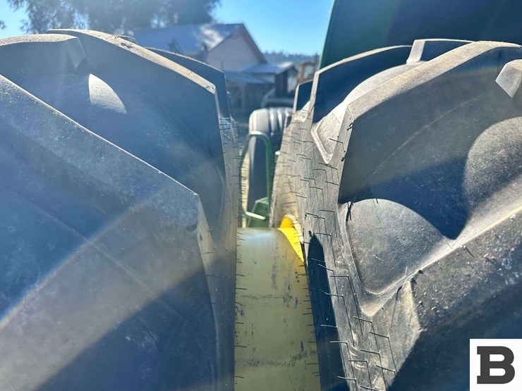 1993-john-deere-7600-image-31