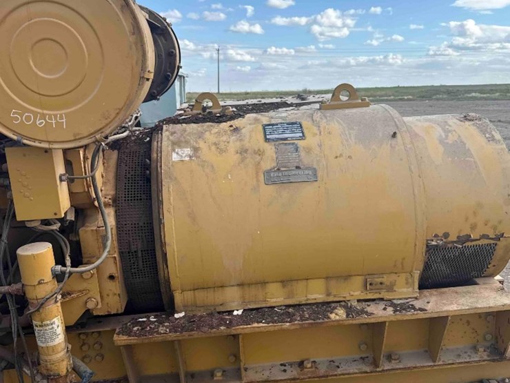 2001-caterpillar-3508-image-3