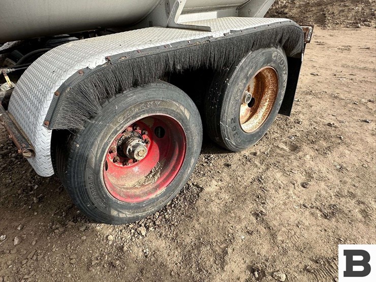 1966-industrial-ags-20-tanker-trailer---kennewick,-wa-image-8