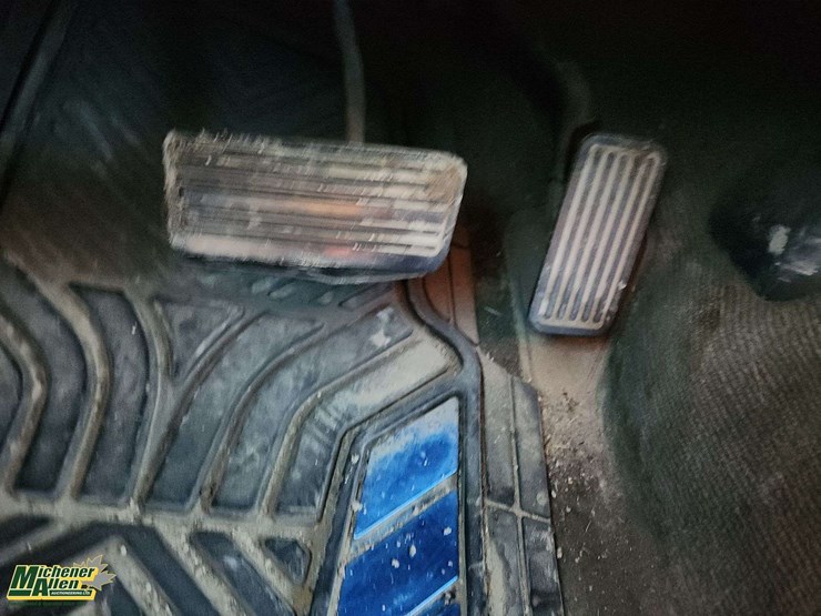 2003-gmc-sierra-1500-image-14