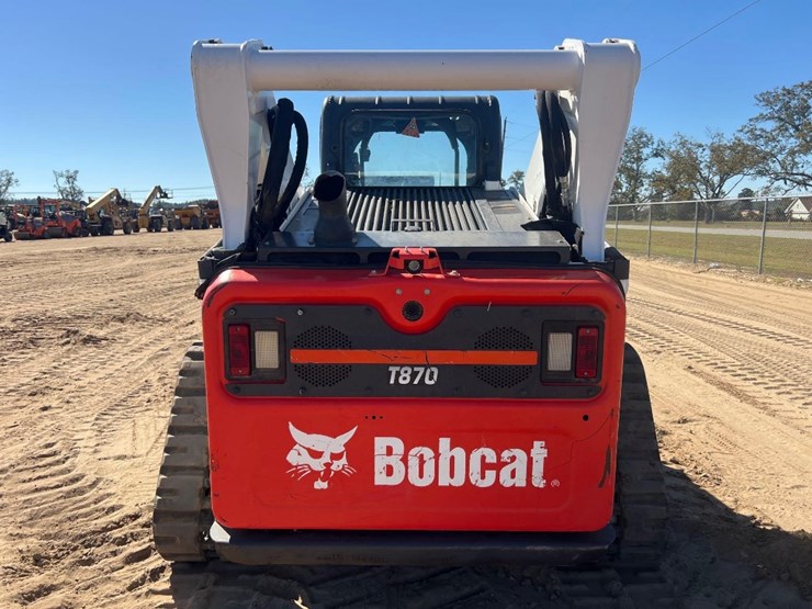 2021-bobcat-t870-image-3