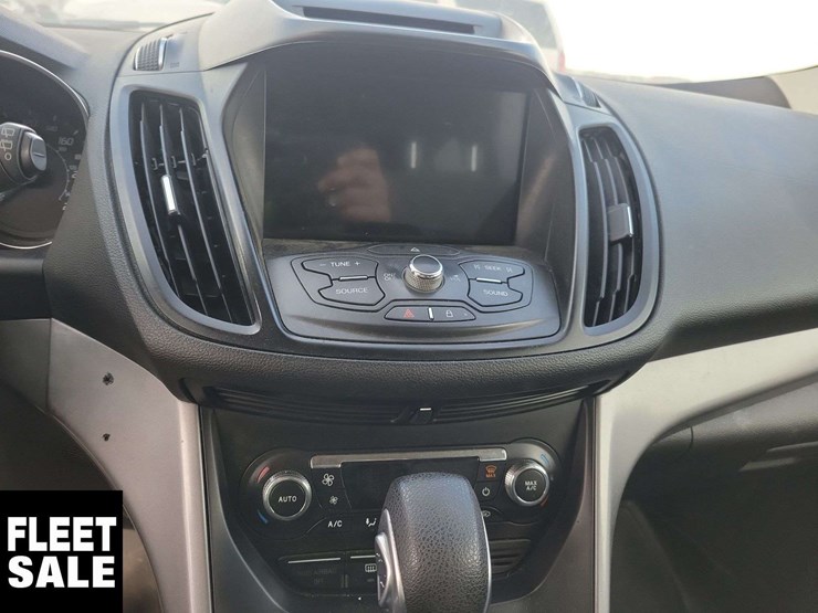 2016-ford-escape-image-15