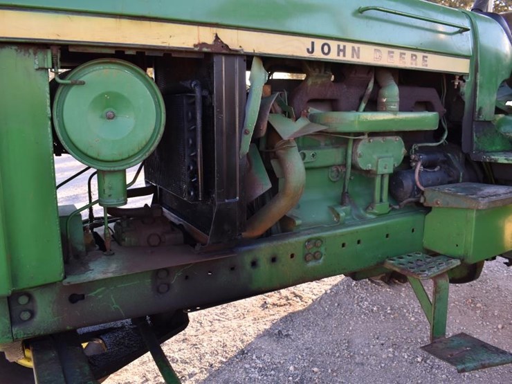 john-deere-4430-image-4