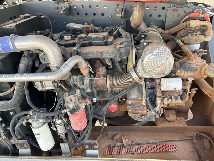 2018-skyjack-sj1056th-image-10