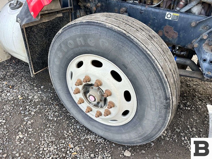 2008-peterbilt-386-image-62