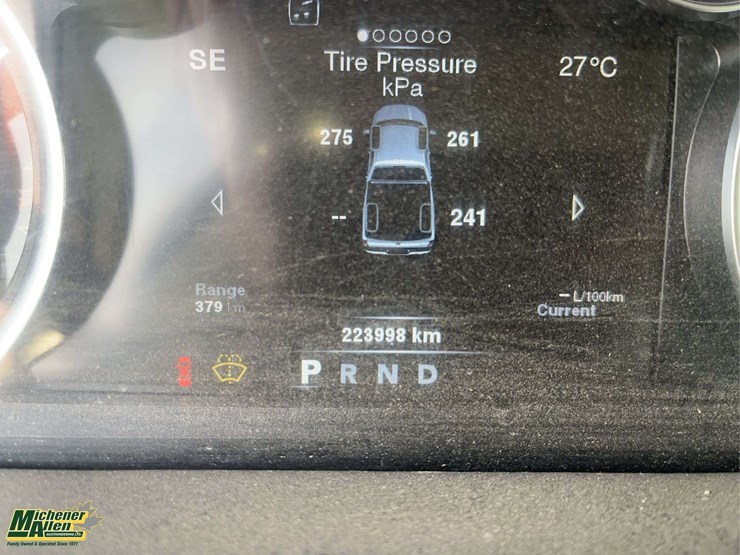 2014-dodge-1500-image-24