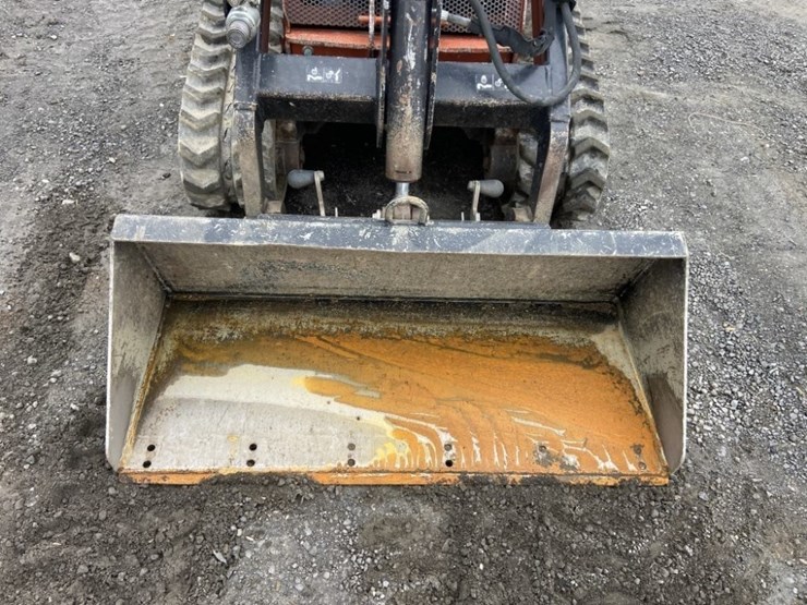 2020-ditch-witch-sk800-image-16