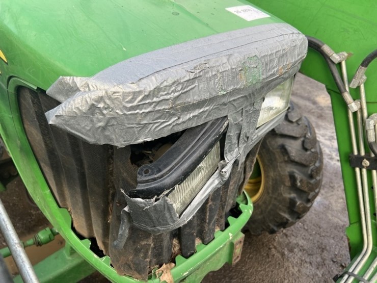 2009-john-deere-5075m-4wd-utility-tractor-image-9