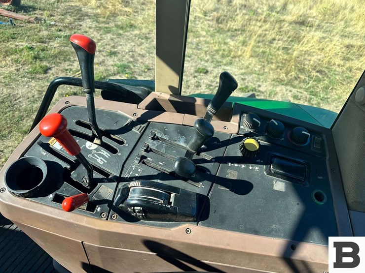 1993-john-deere-7600-image-68