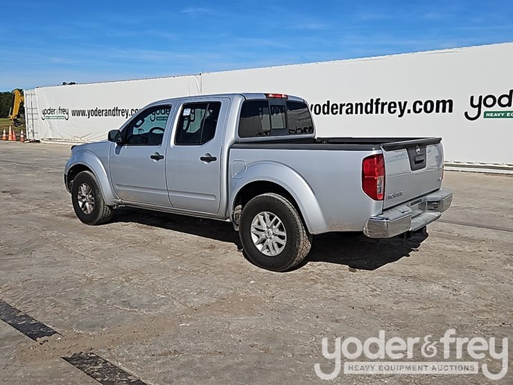 2016-nissan-frontier-image-4