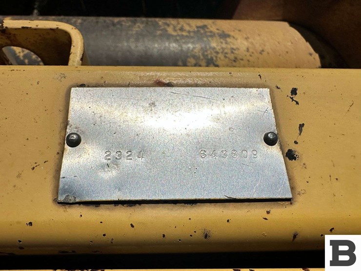 1995-new-holland-2550-image-16