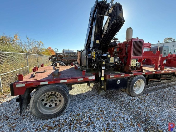 2015-john-deere-4045hf285-image-20