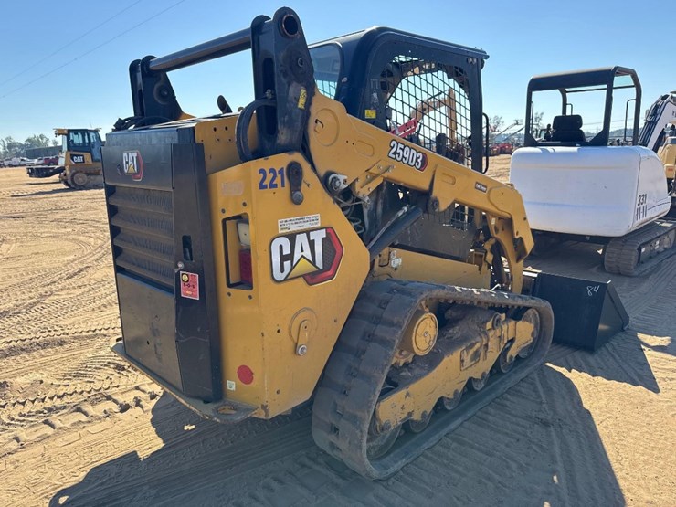 2023-caterpillar-259d3-image-4