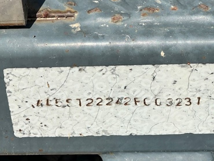 2002-ksi-12uc-image-8