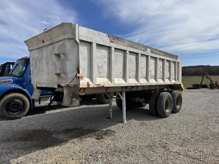 #4665-•-20'-dump-trailer-image-1