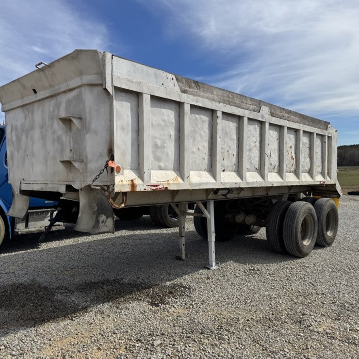 #4665 • 20' Dump Trailer