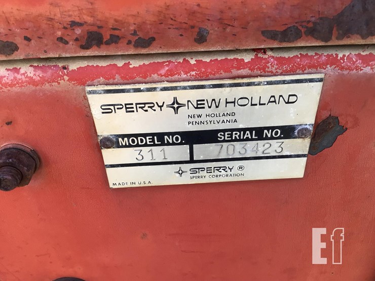 1984-new-holland-311-image-10