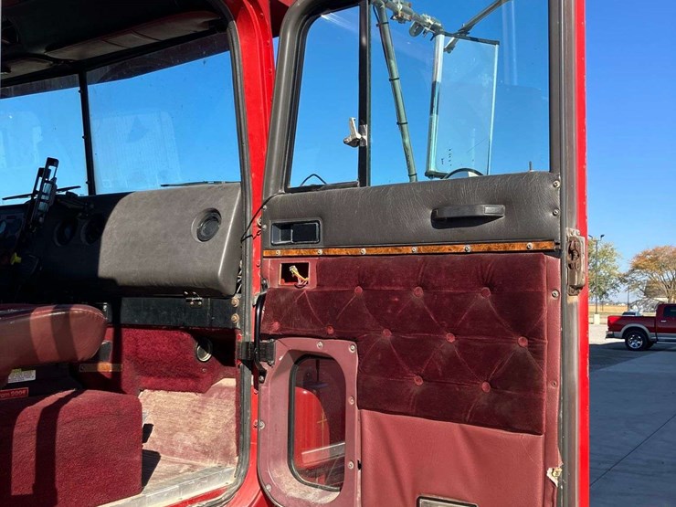 1994-international-9400-image-41