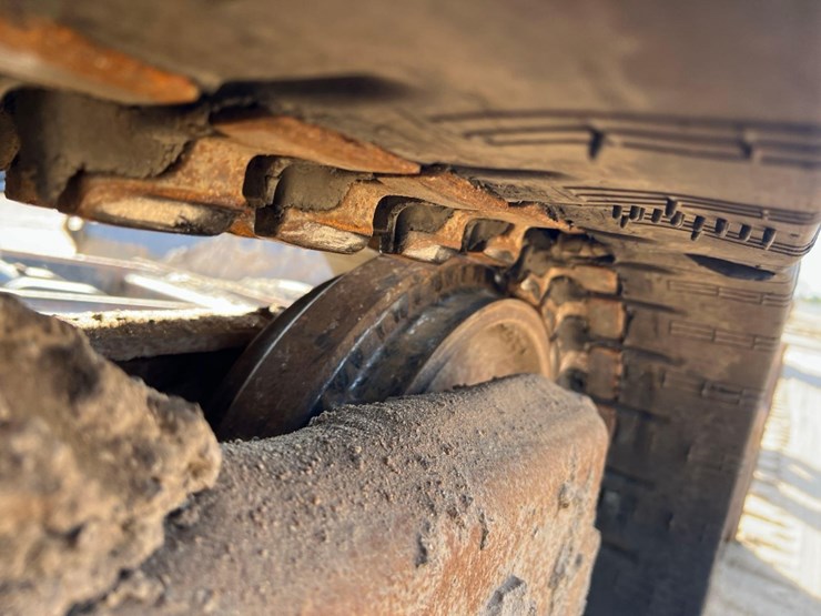 2024-bobcat-e60-image-17