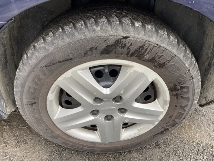 2010-chevrolet-impala-sedan-image-29