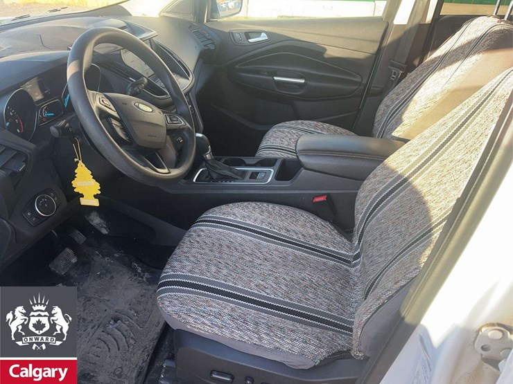 2017-ford-escape-image-11