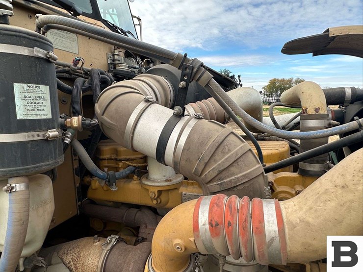 2000-peterbilt-grain-truck---lewiston,-id-image-46