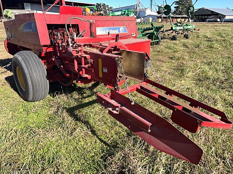 new-holland-bc5070-image-16