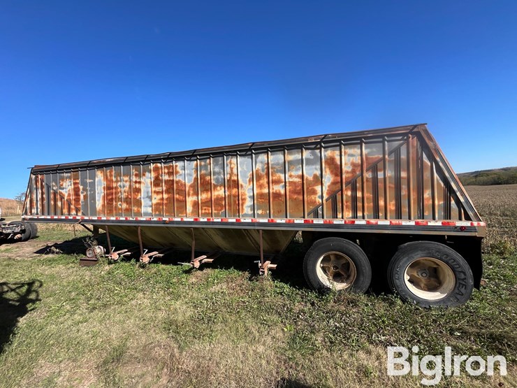 1952-shop-built-trailer-image-8