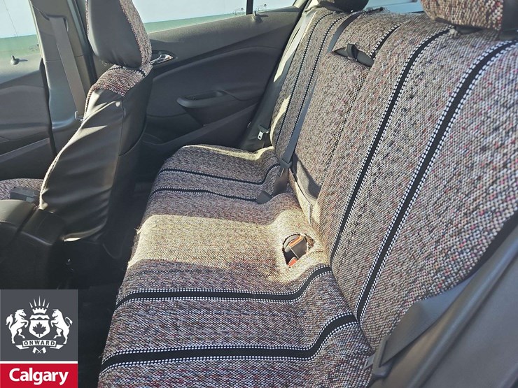 2018-chevrolet-cruze-lt-4dr-hatchback-image-12