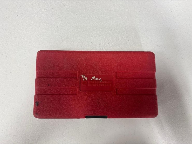 assorted-tools-set-image-8