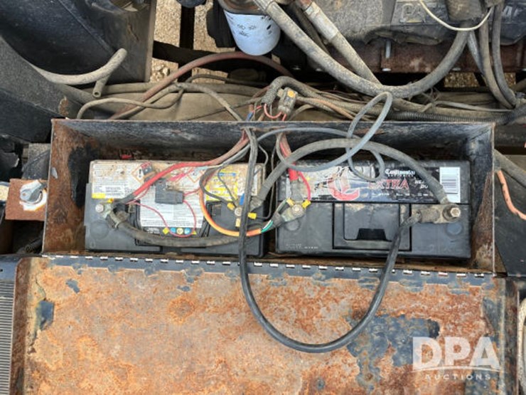 case-ih-646-image-80