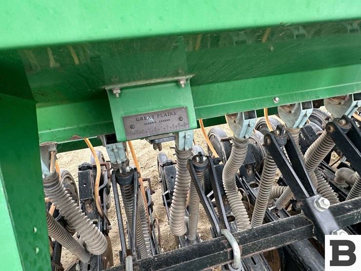 great-plains-solid-stand-13-image-25