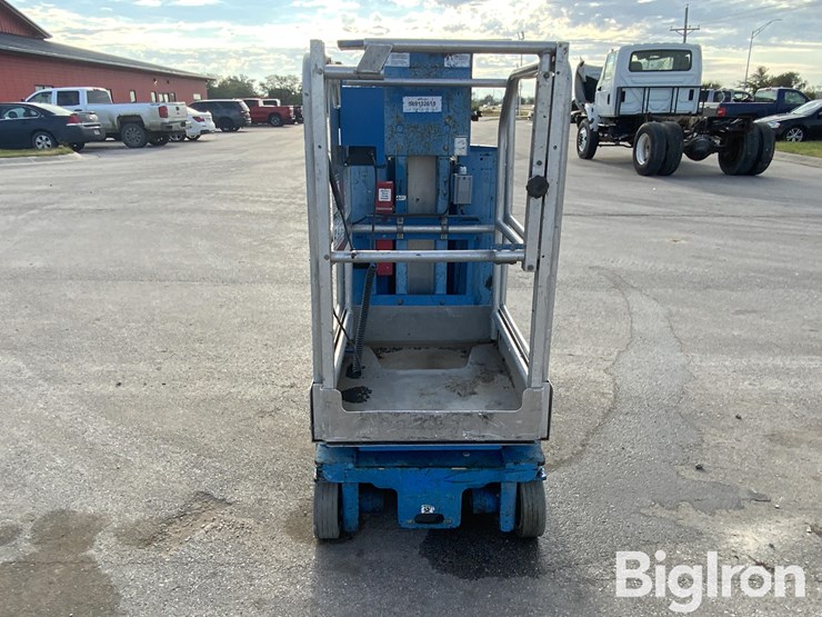 2009-genie-gr12-image-6