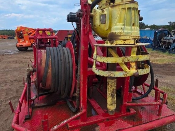 caterpillar-c4.4-image-10