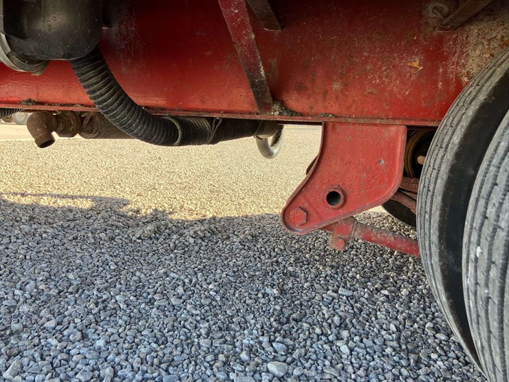 25'-tandem-dual-axle-tender-trailer-with-plumbing-and-tank-image-17