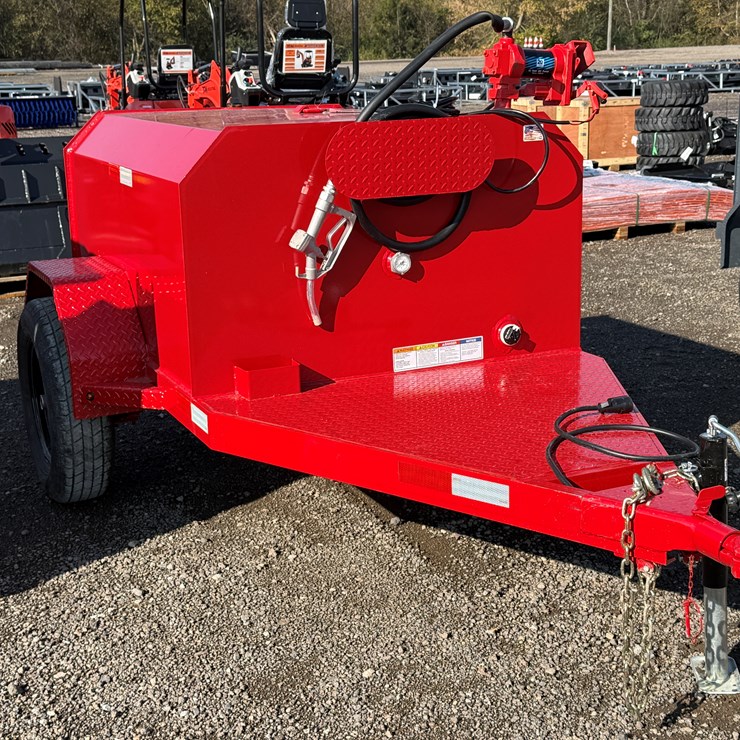 #32 • TOWABLE 300 GALLON FUEL TANK