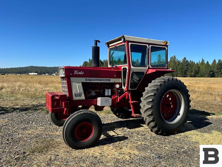 1972-international-1066-image-14