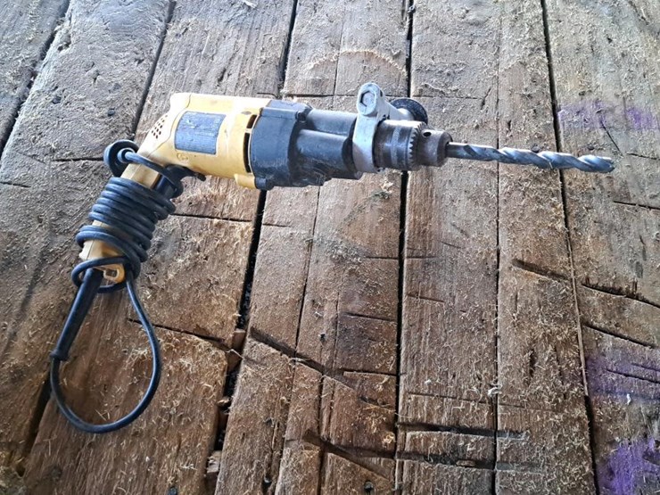 #103-•-2-electric-drills-image-4